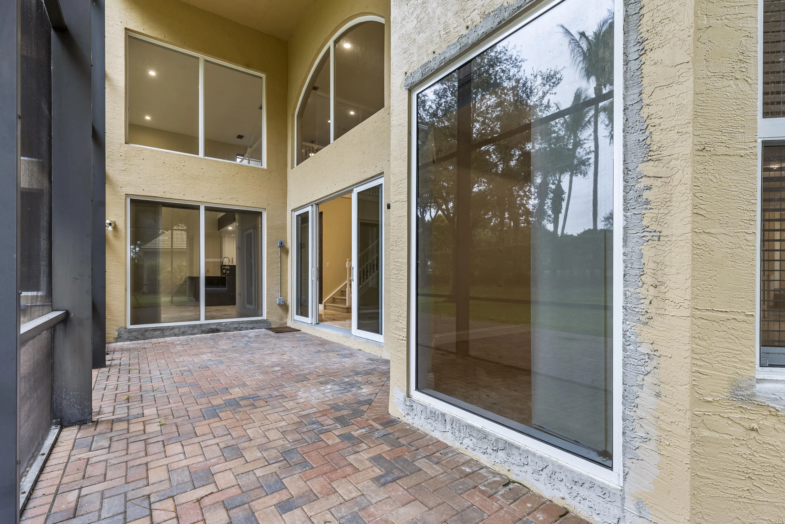 Screened in patio