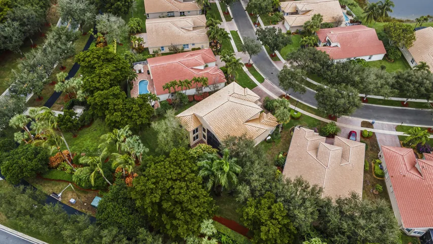 6966 Great Falls Valencia Pointe Boynton Beach FL