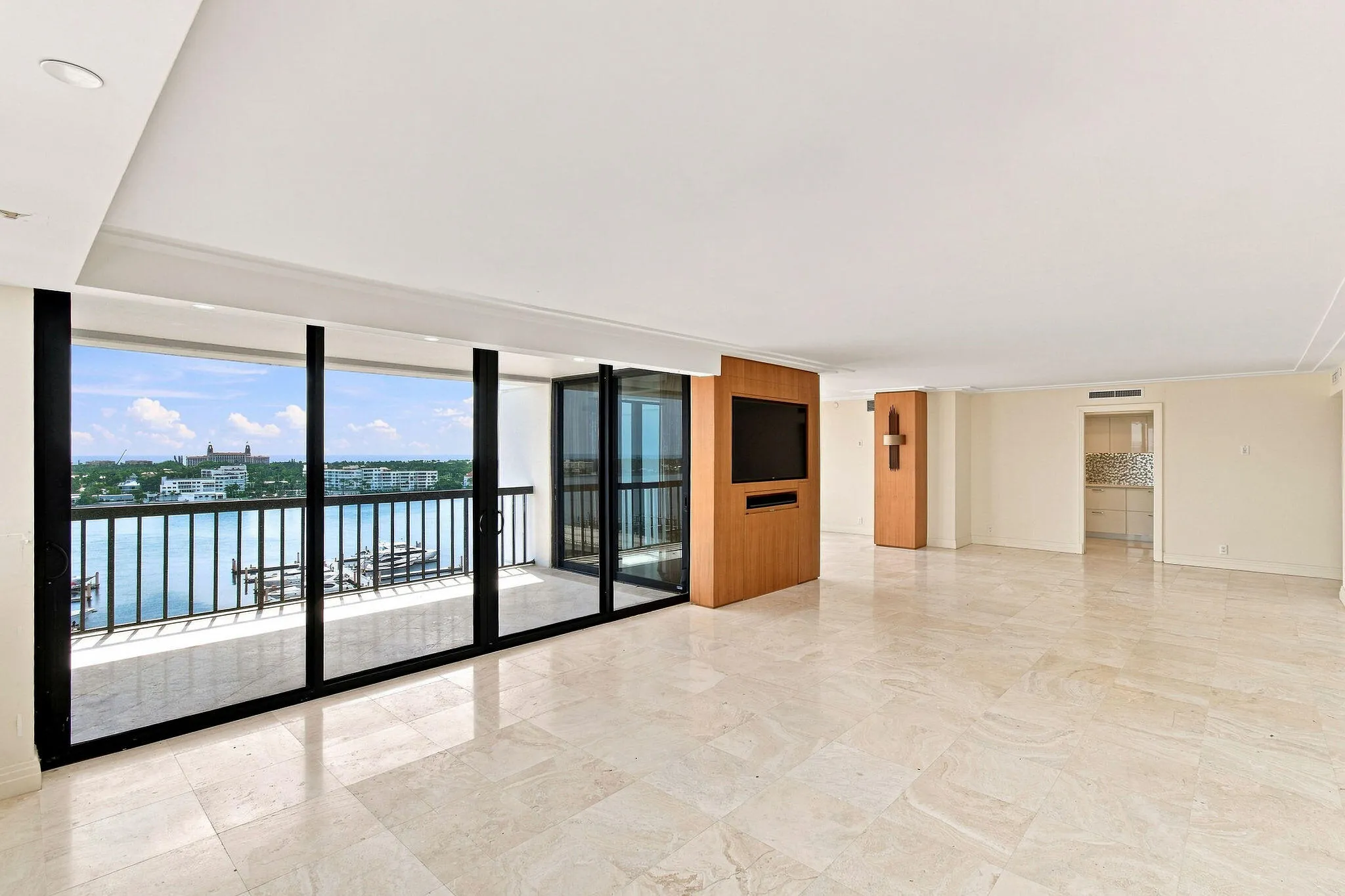 400NFlaglerDr#1701(5)