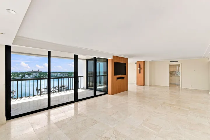 400NFlaglerDr#1701(5)
