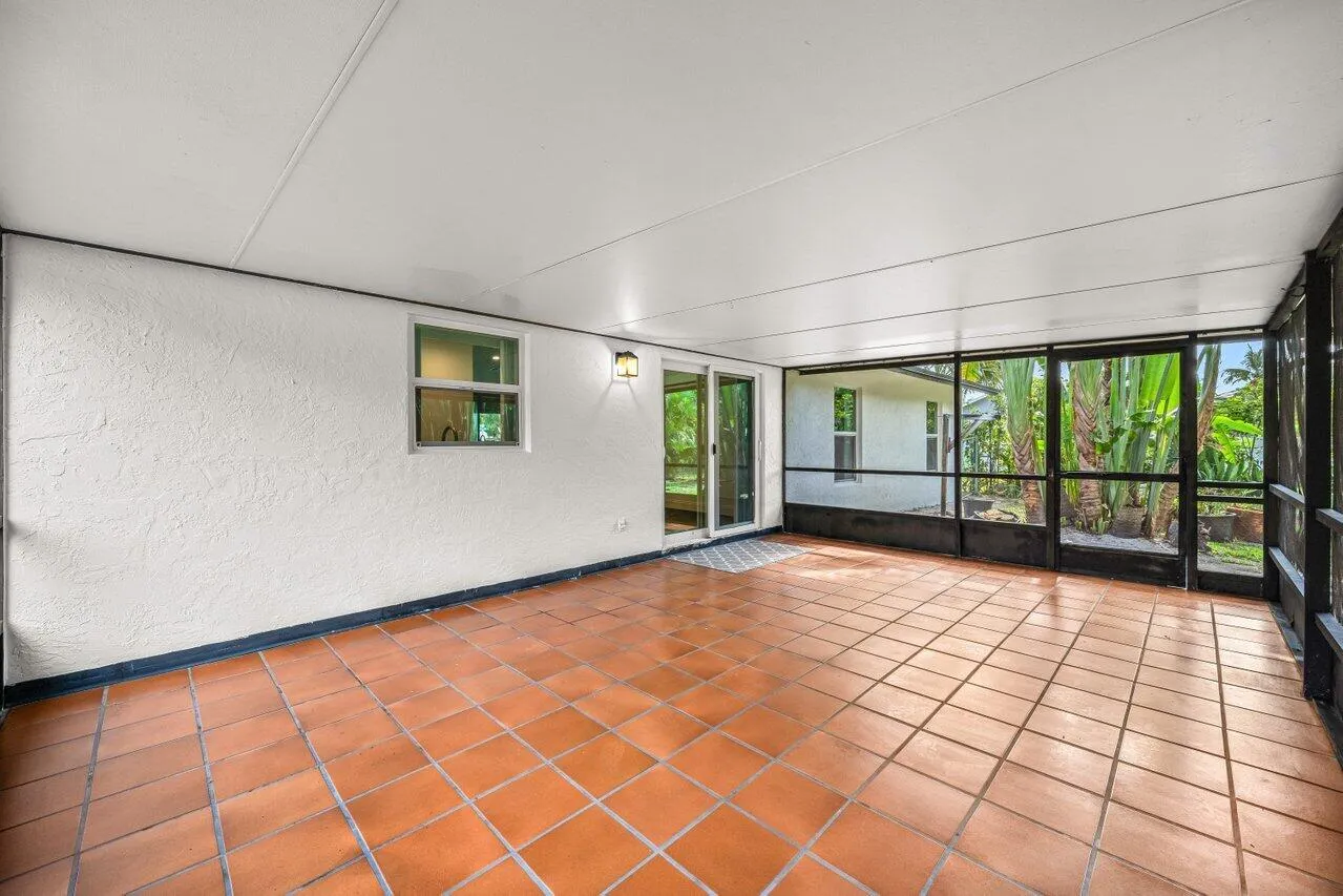 Screened Patio