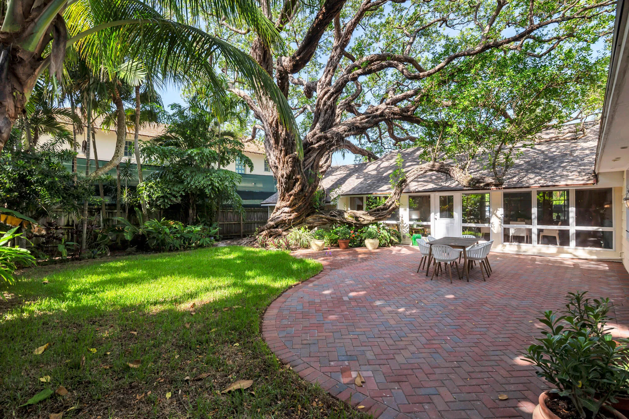 Property photo 30
