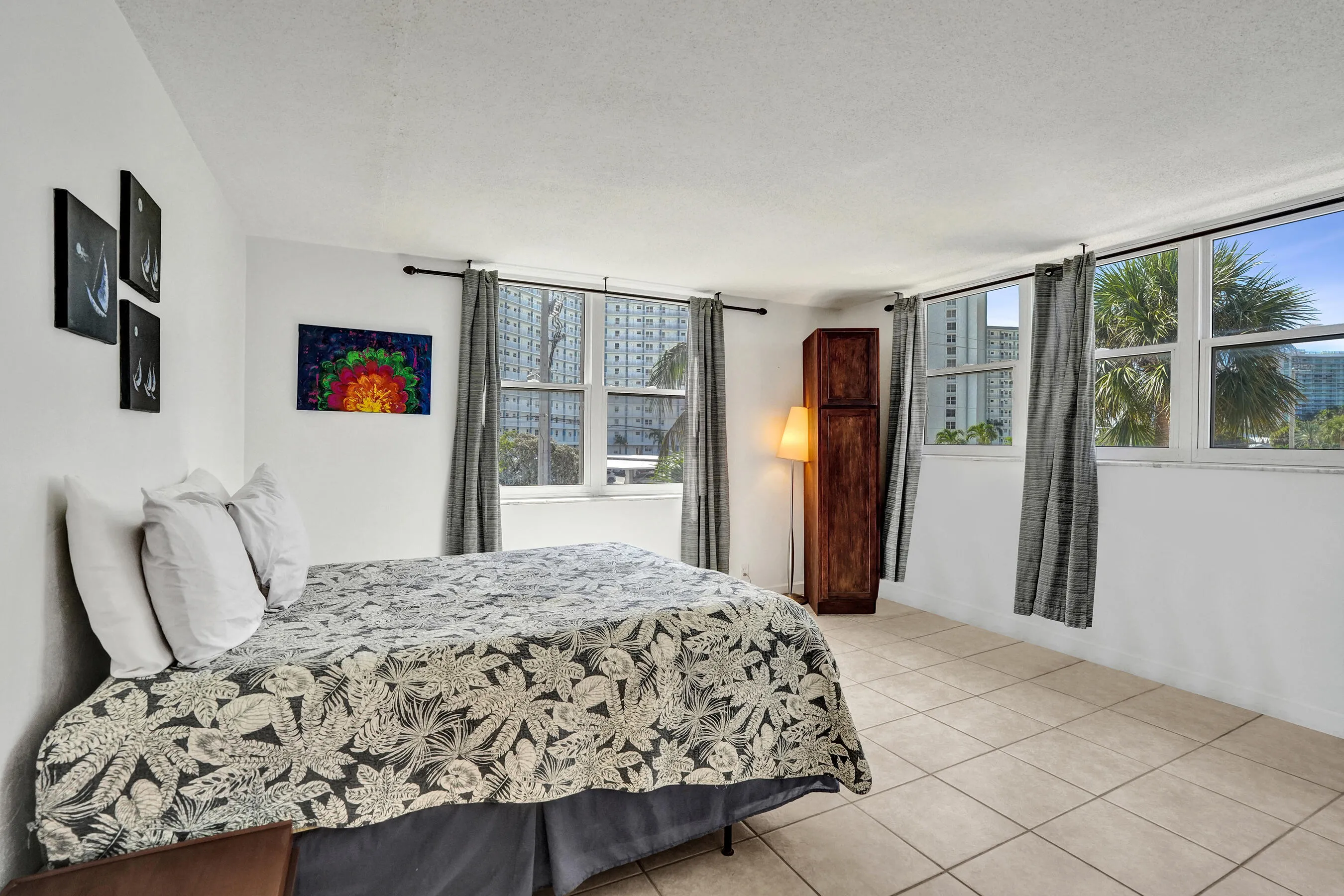 2 bedroom