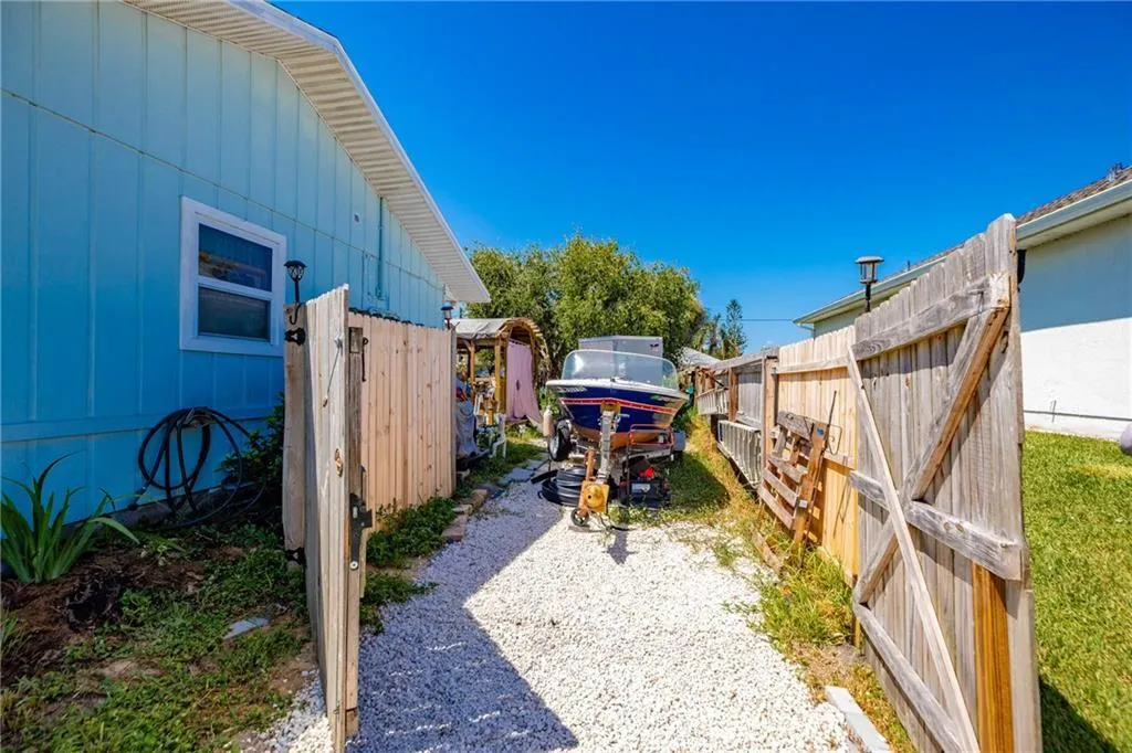 Property photo 30