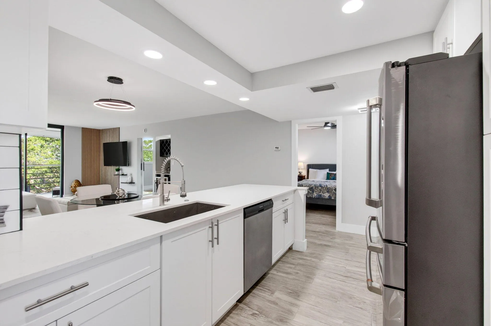 BRAND NEW KITCHE