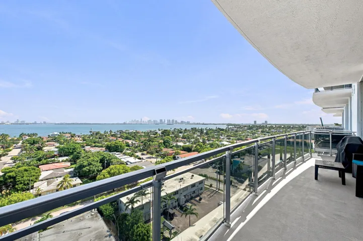 26-web-or-mls-7901-hispanola-ave-unit-10