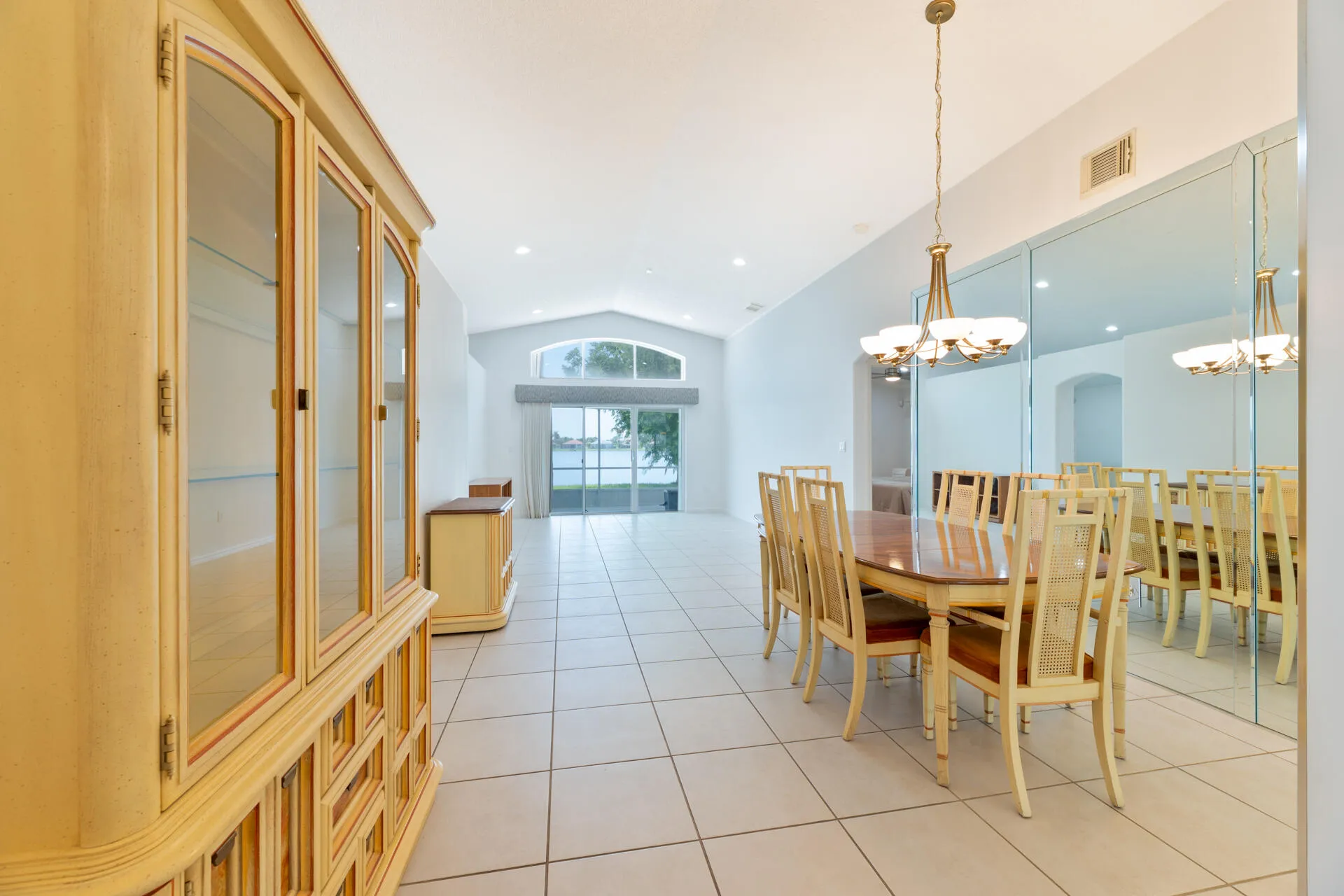 Krauss dining & living from front door