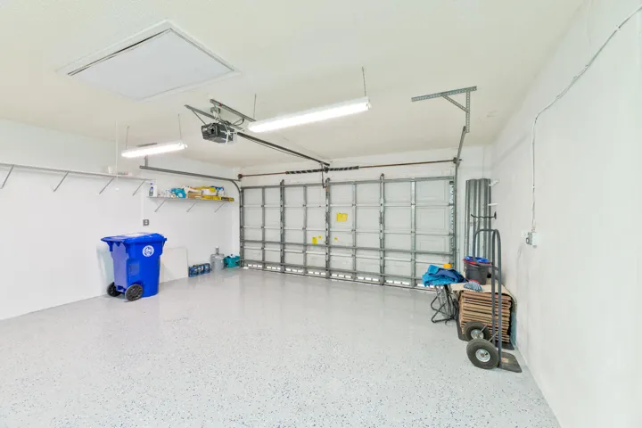 Krauss inside garage from inside door