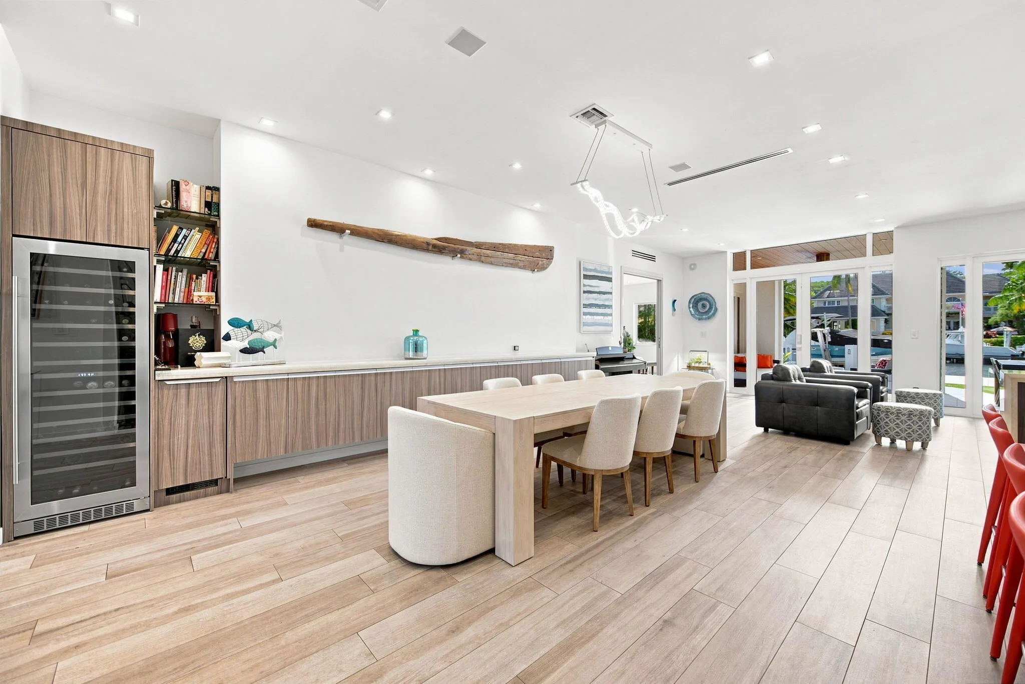 7-web-or-mls-121-s-gordon-rd