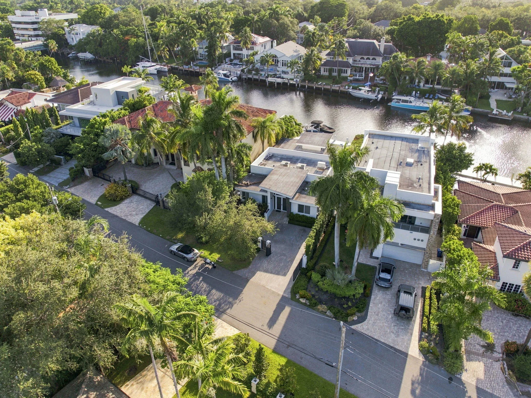 3-web-or-mls-121-s-gordon-rd
