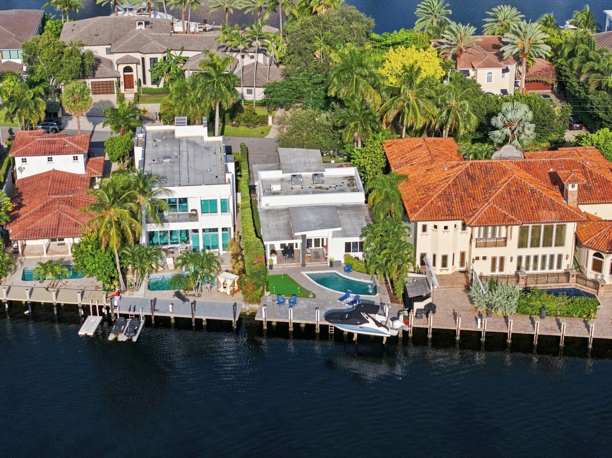 38-web-or-mls-121-s-gordon-rd