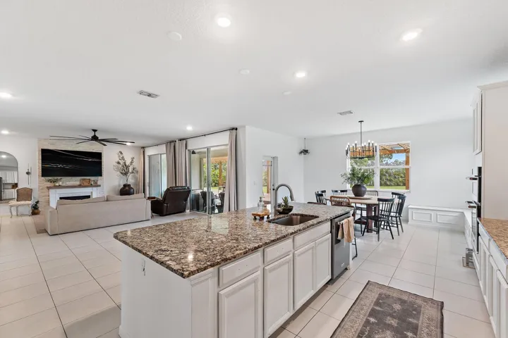 048-5648NWLornaCourt-PortSaintLucie-SMAL