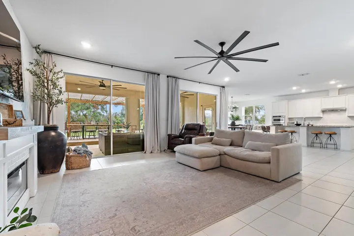 044-5648NWLornaCourt-PortSaintLucie-SMAL