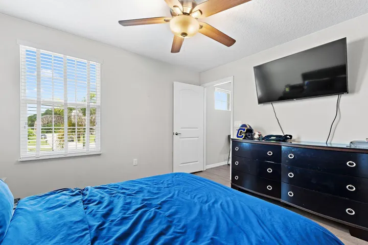 074-5648NWLornaCourt-PortSaintLucie-SMAL