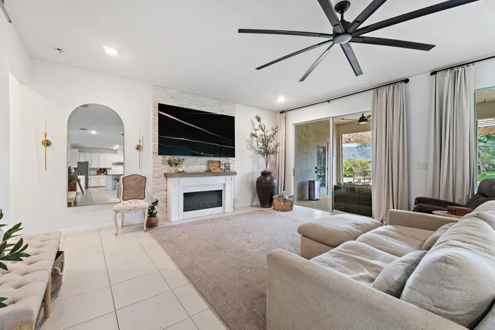 042-5648NWLornaCourt-PortSaintLucie-SMAL