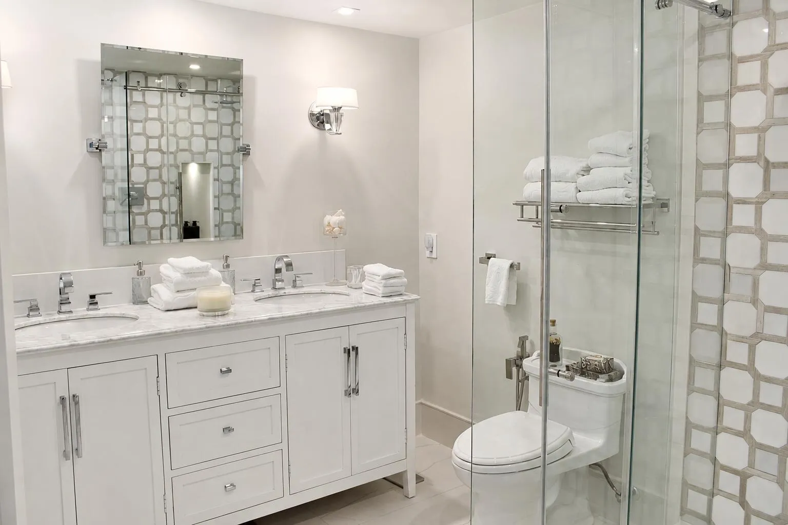 Main Suite Bath