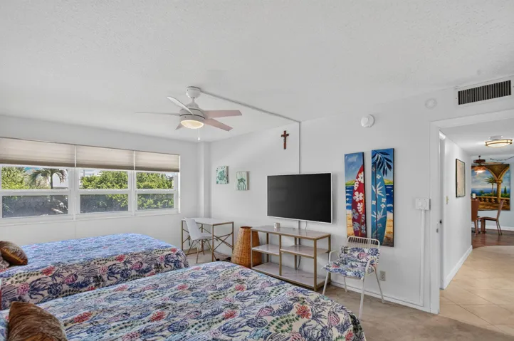 24-web-or-mls-133-1776