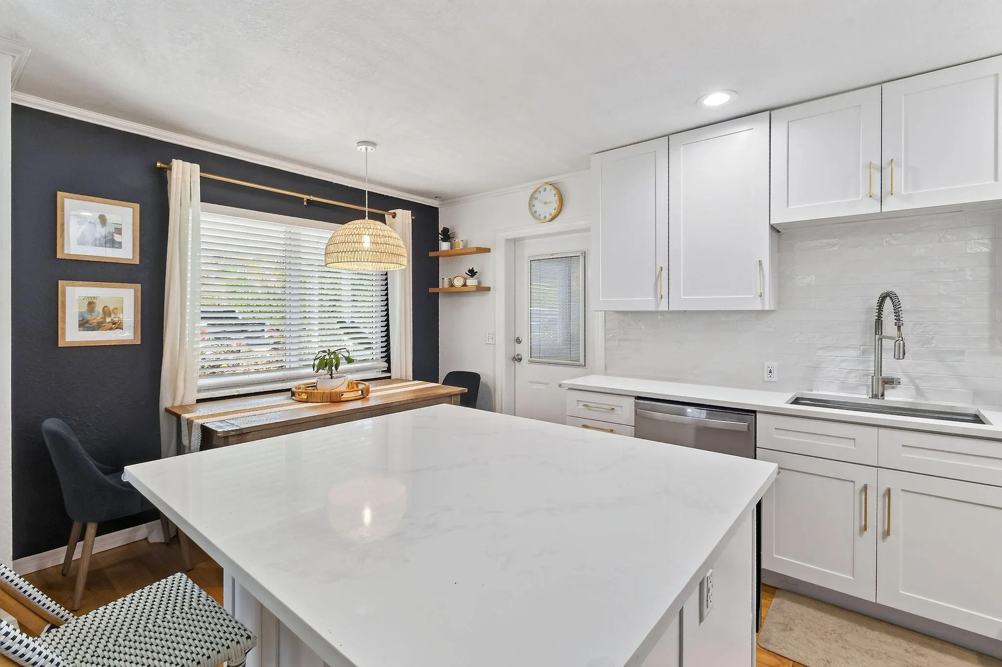 2401CountryOaksLane-Updates(9)
