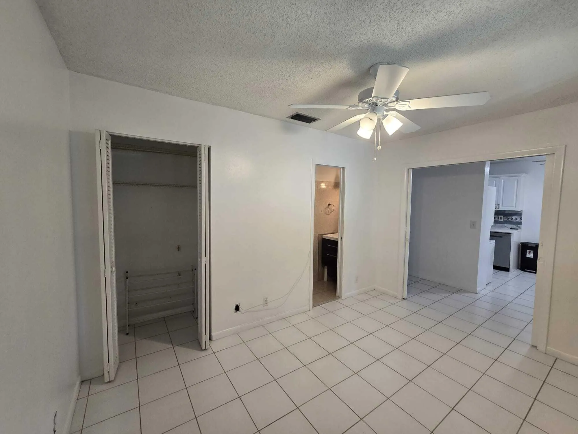 13696 2nd Bedroom or Office with Bath
