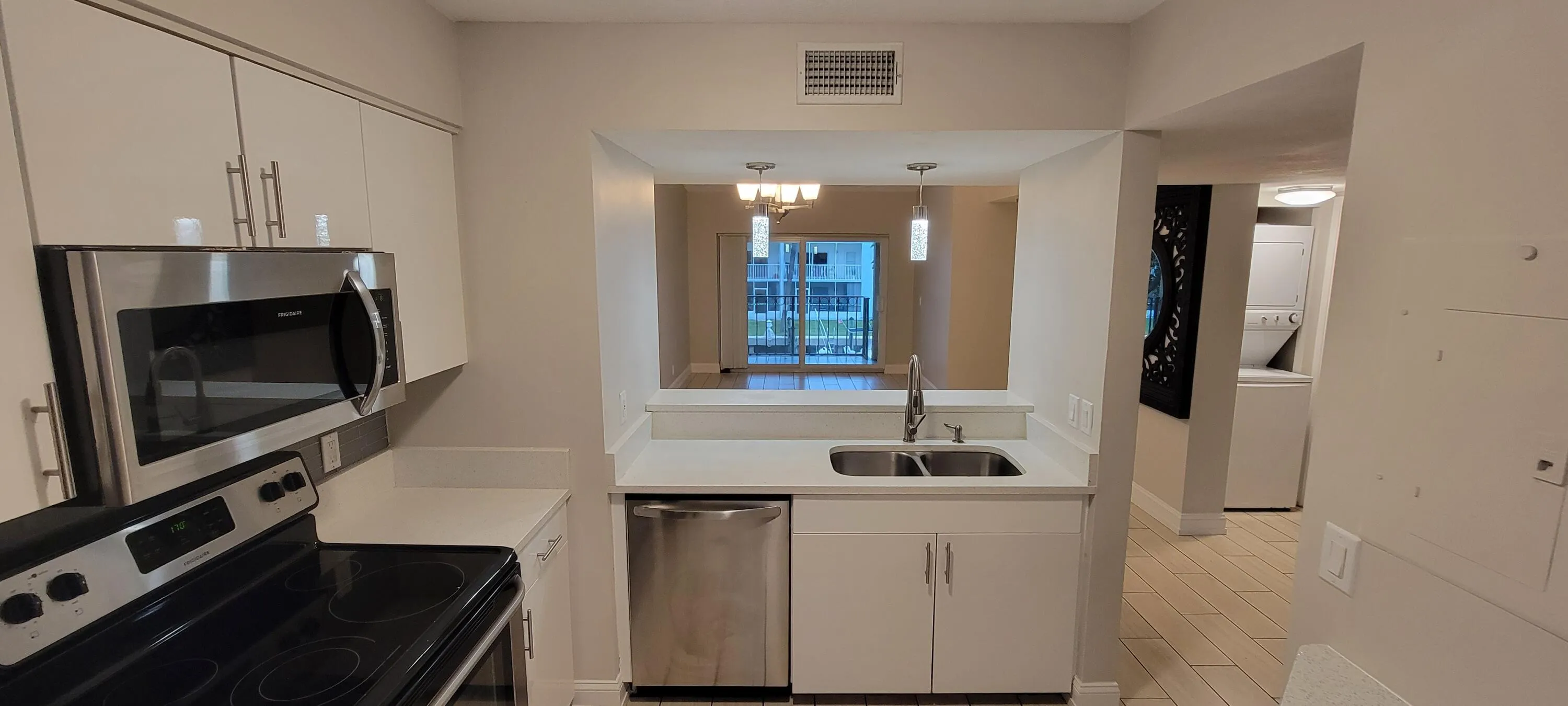 2 - Kitchen