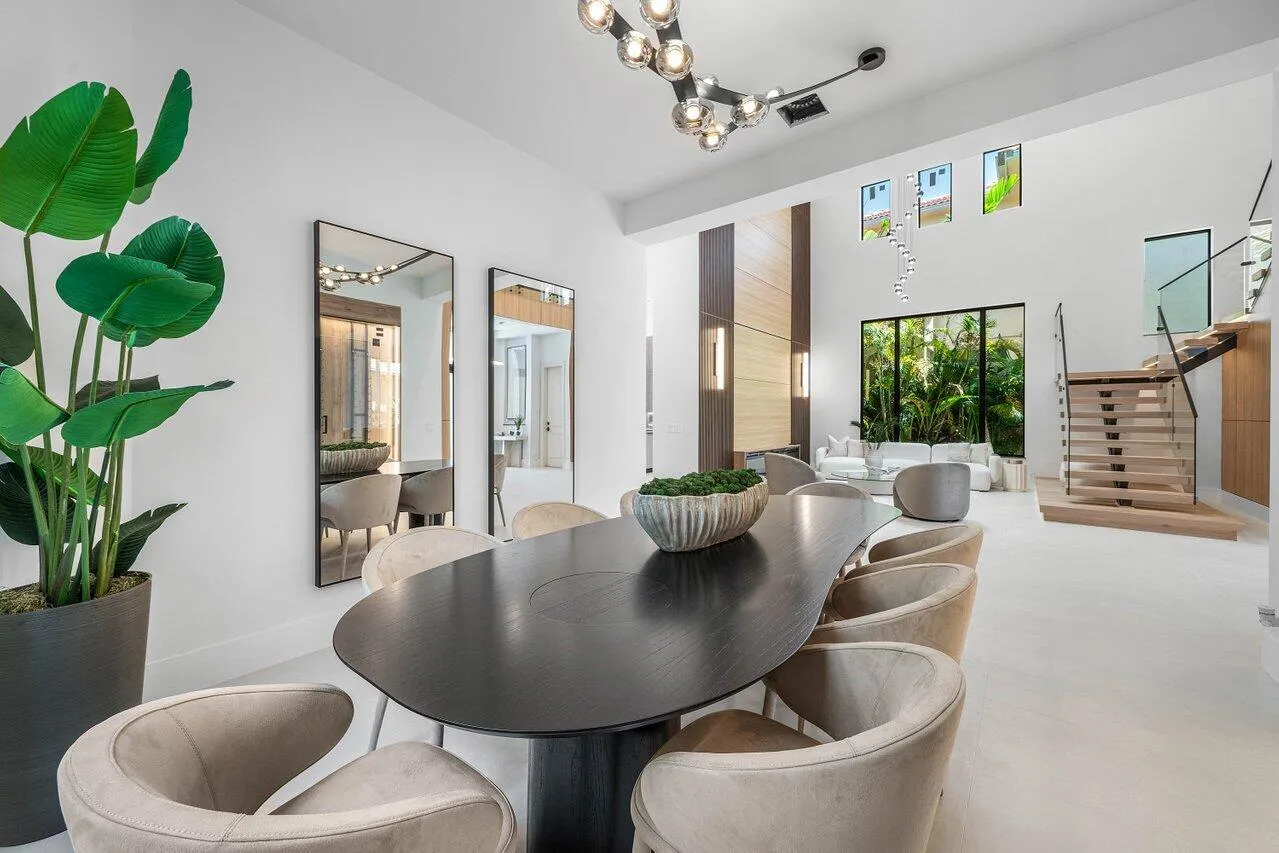 013-17931LakeAzureWay-BocaRaton-FL-33496