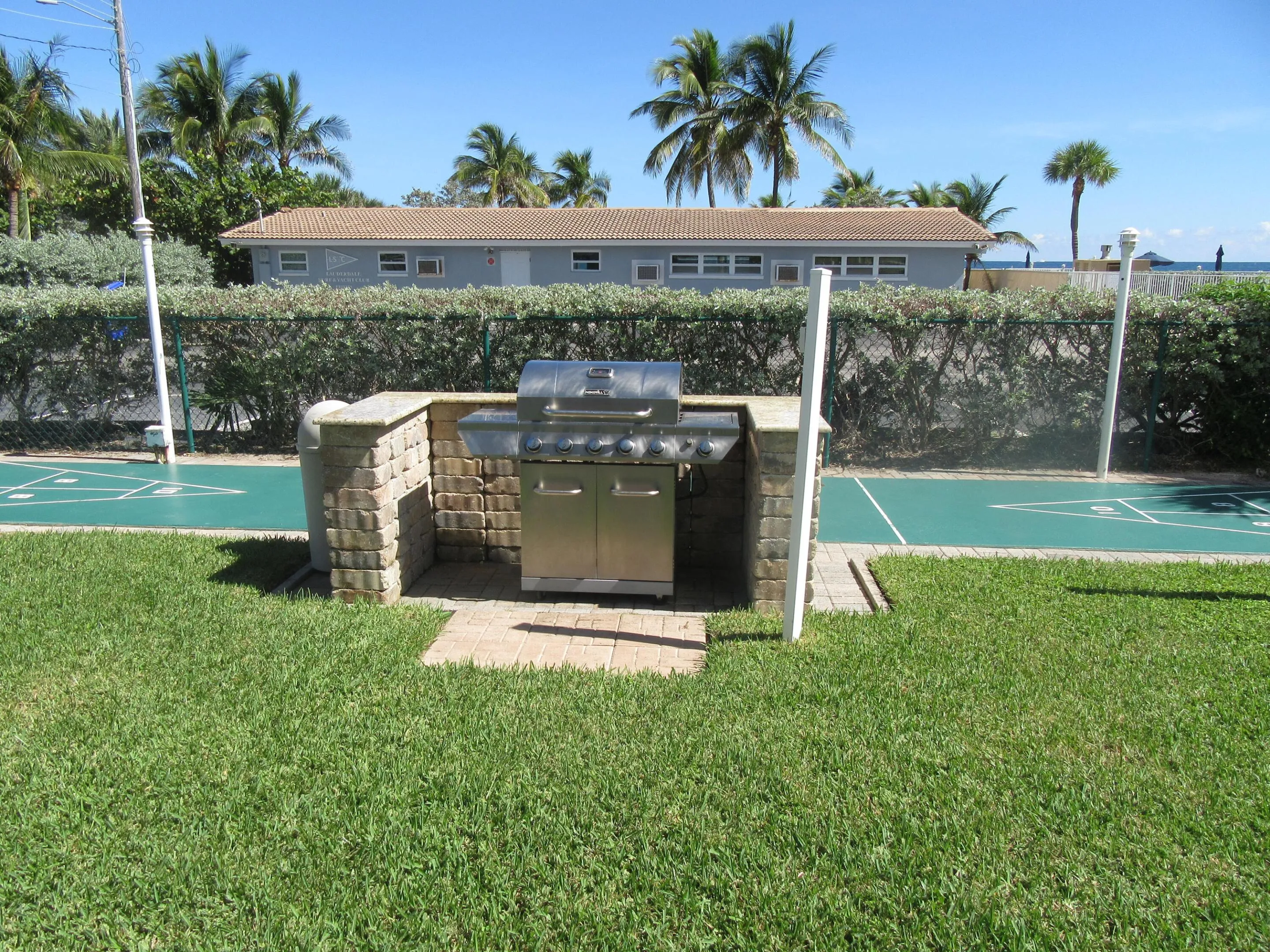 BBQ AREA