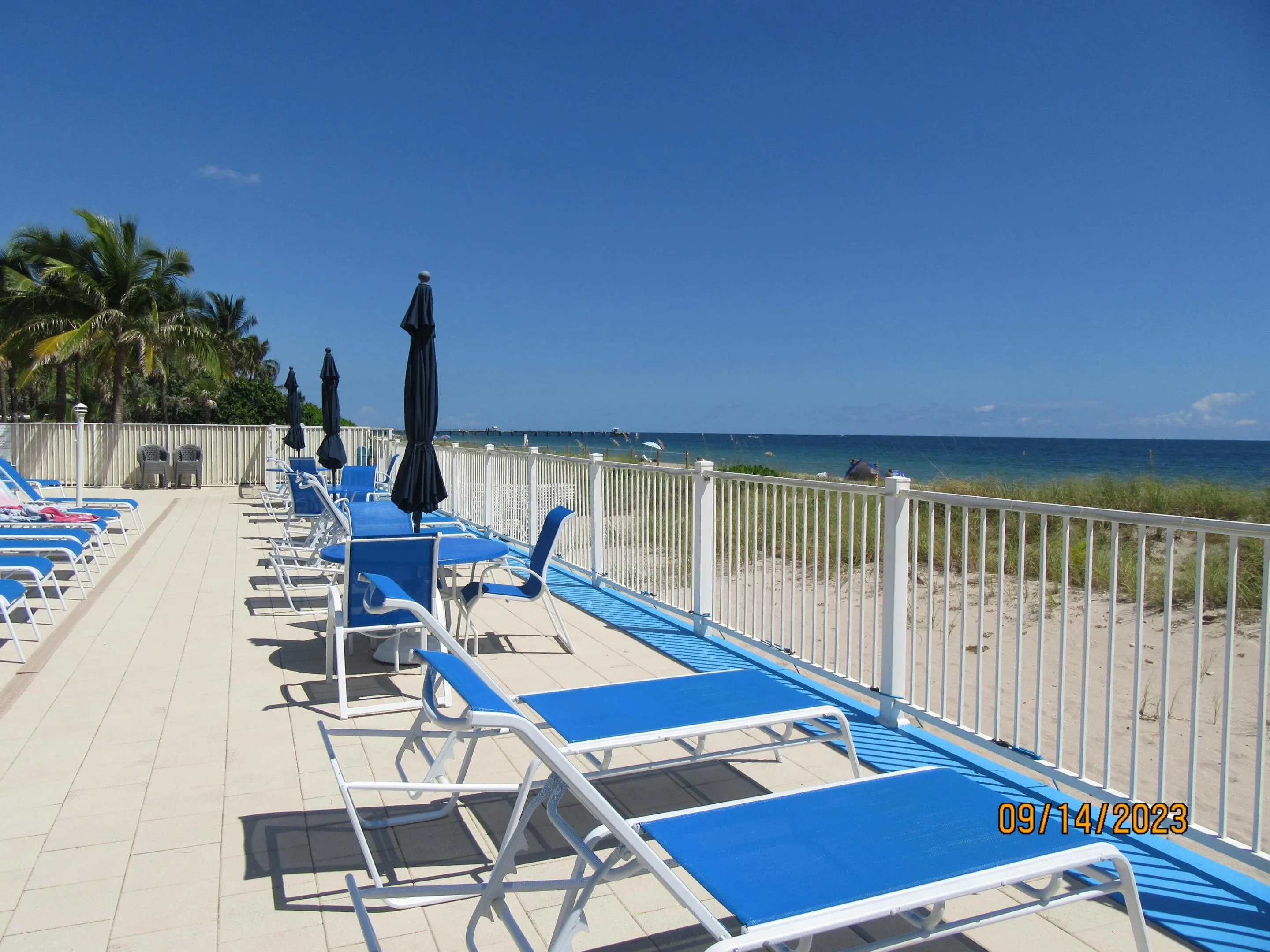 POOL DECK