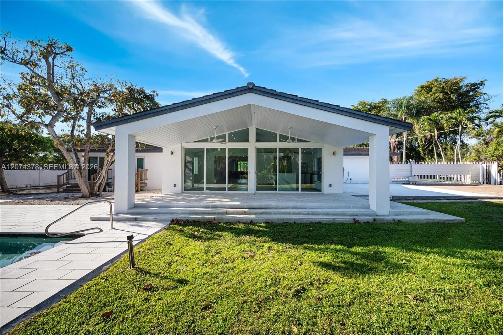 Property photo 32