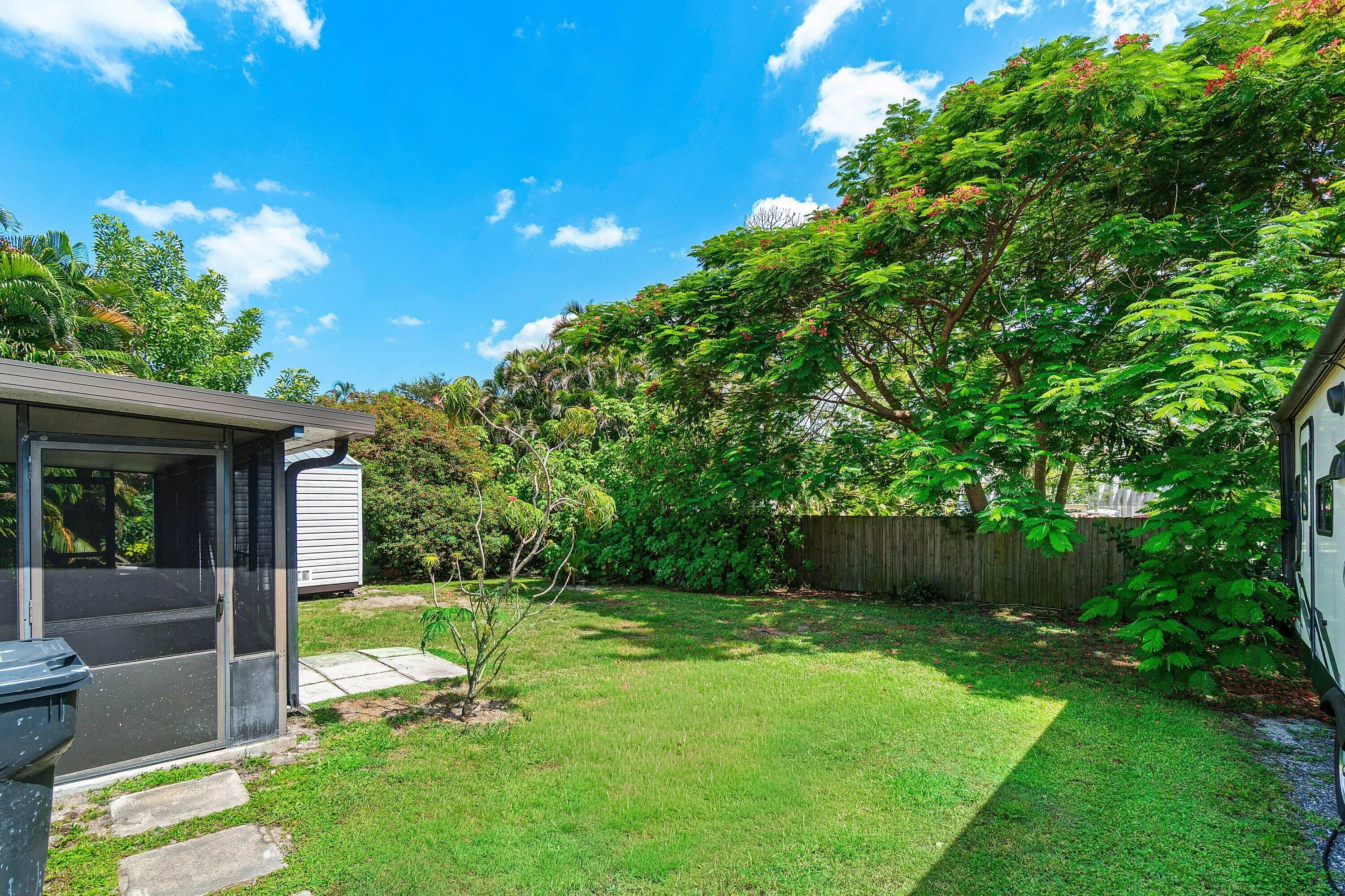 029-7442CanalDrive-FL-33467-SMALL