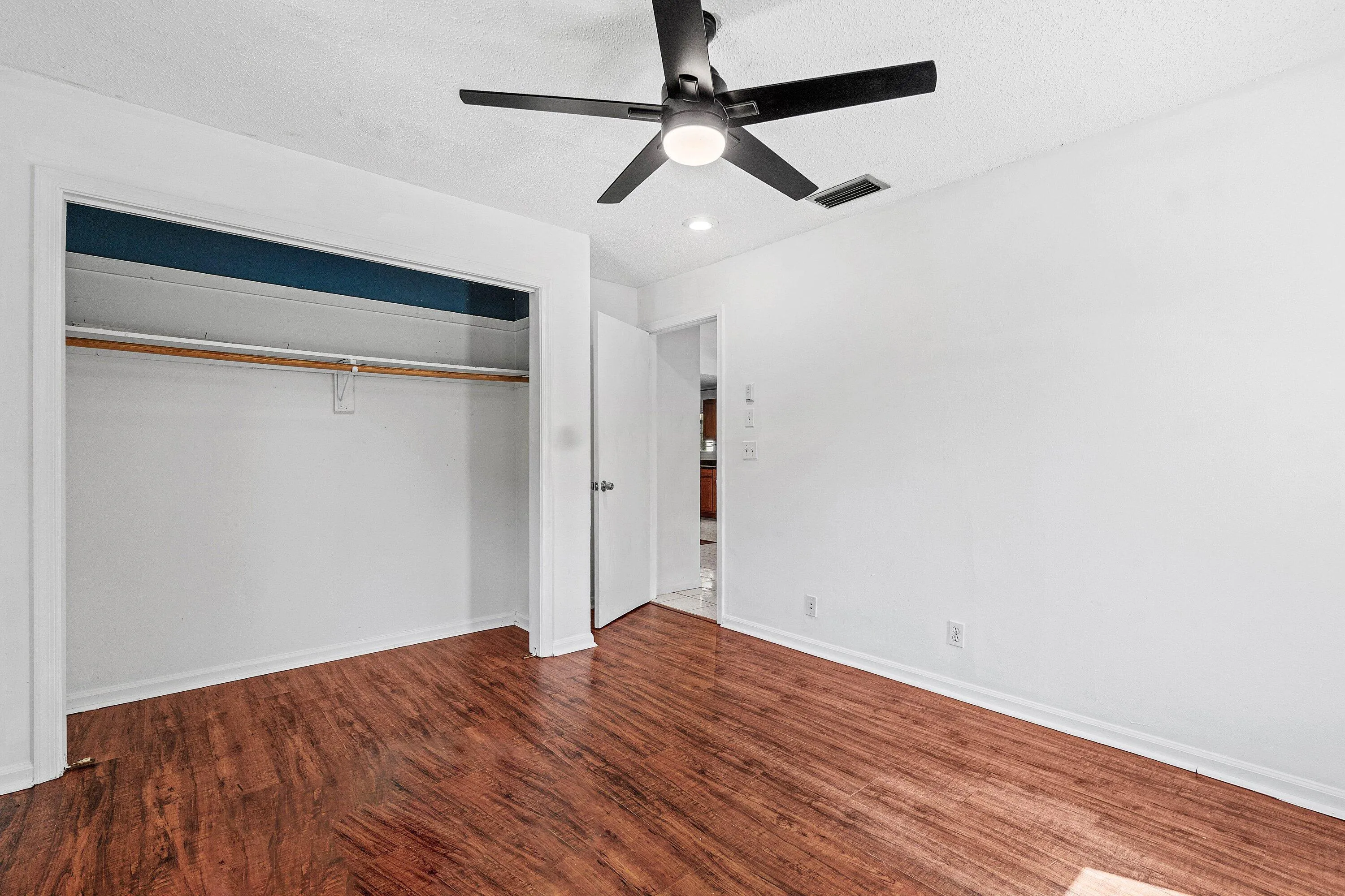 024-7442CanalDrive-FL-33467-SMALL