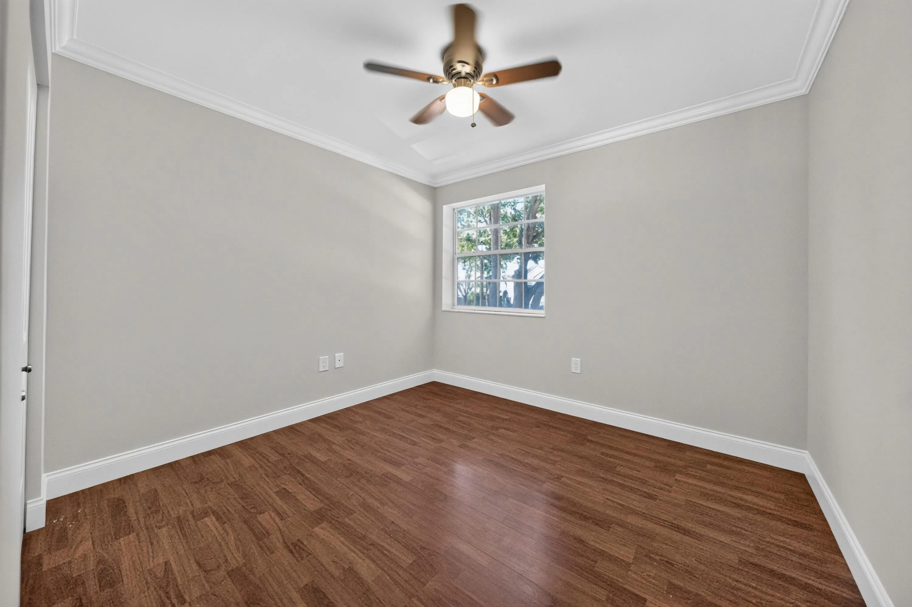 039-048-Bedroom-4000x2664