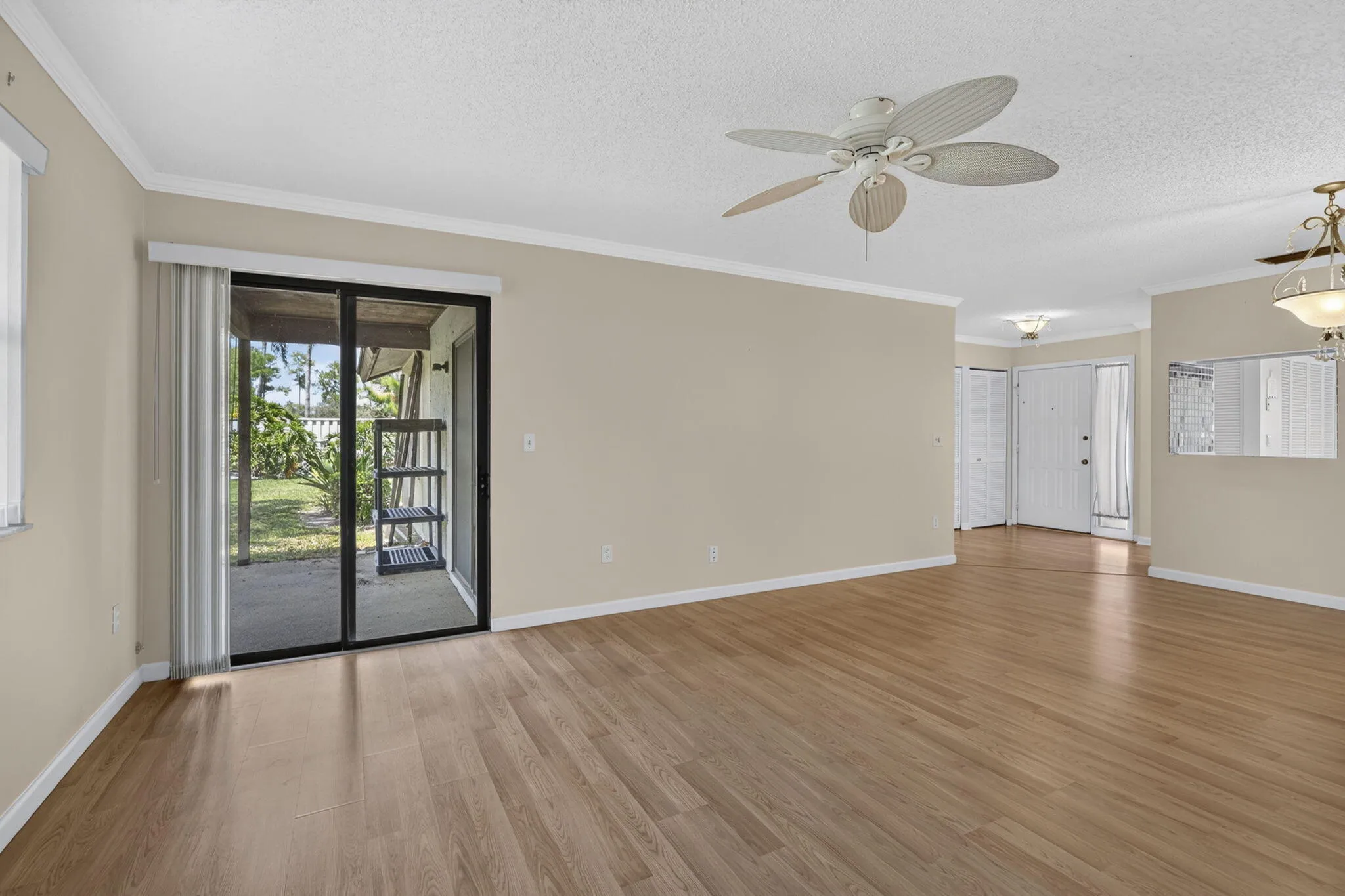 22-web-or-mls-BS1A1479