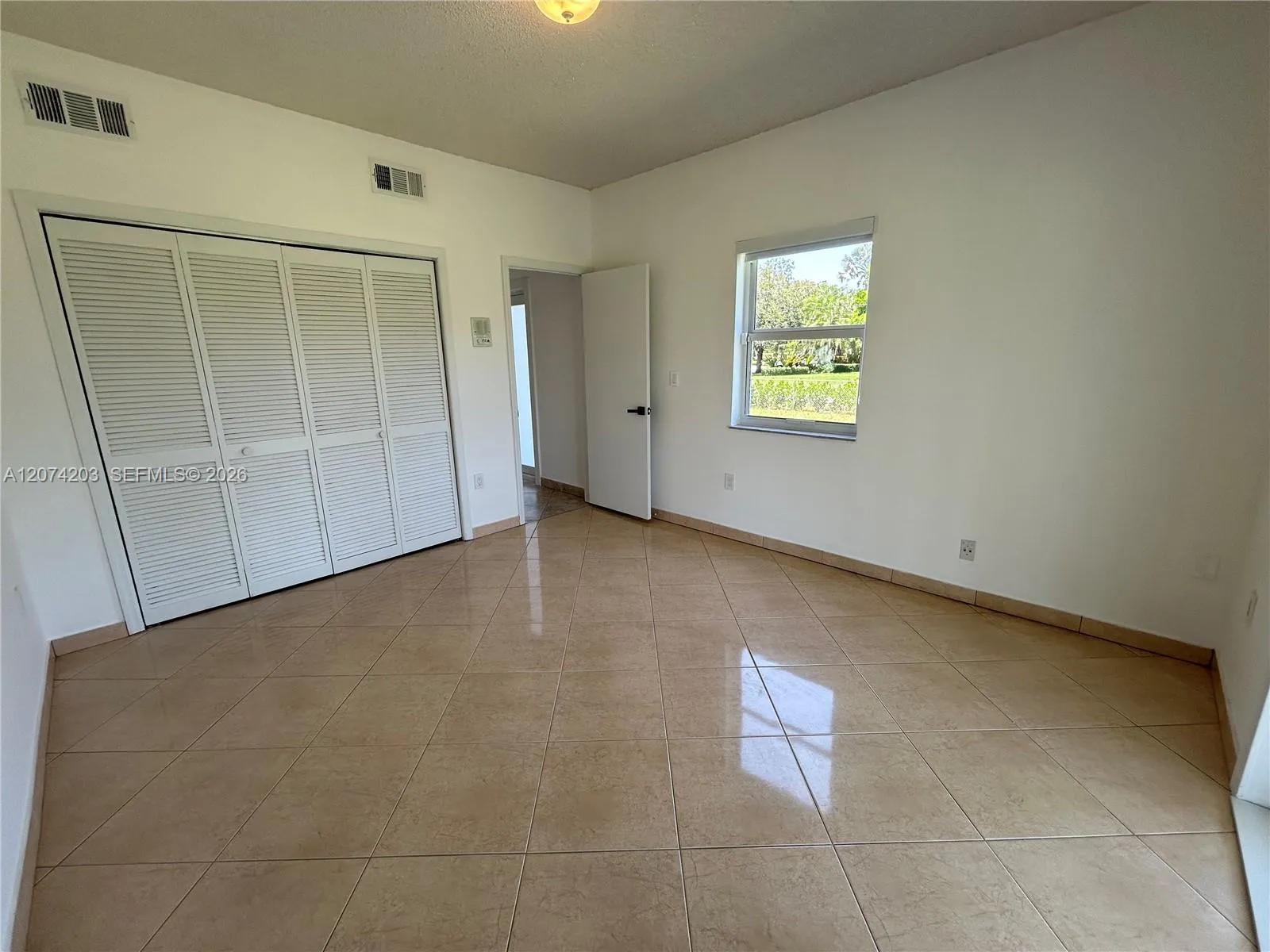 Property photo 52