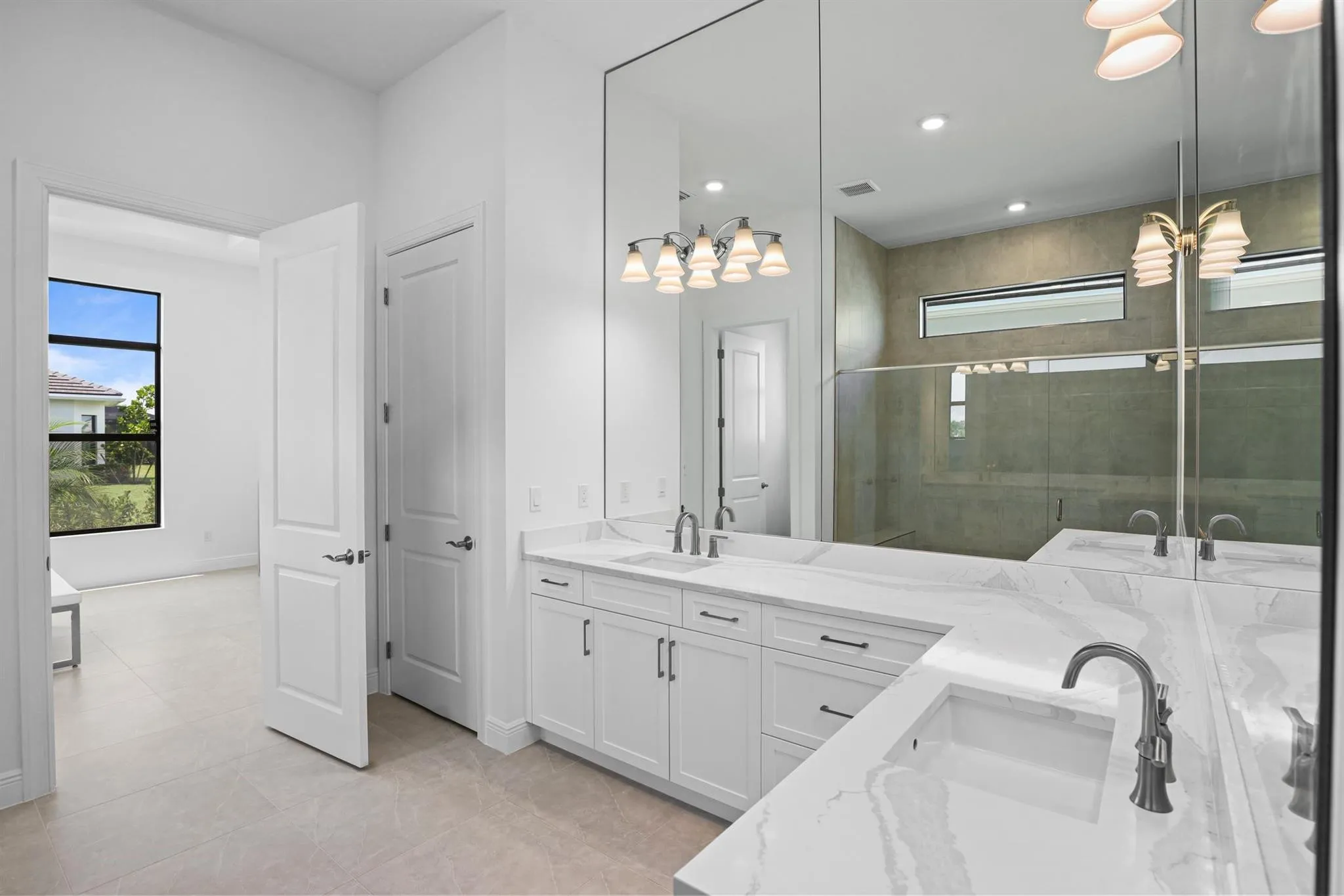Owner's Bath
