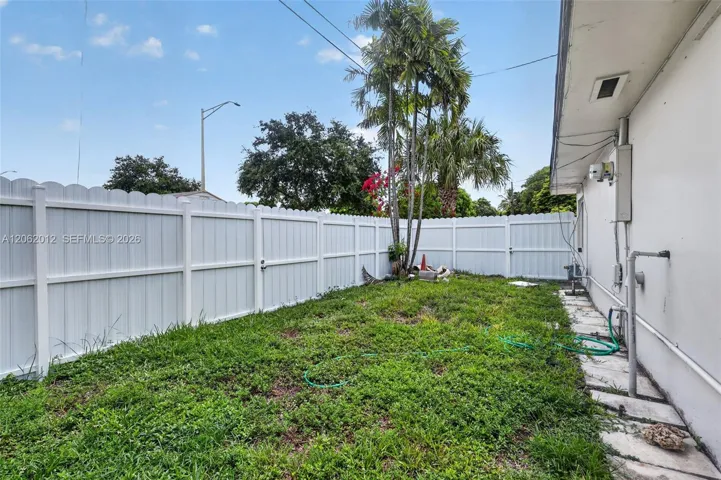 Photo 36