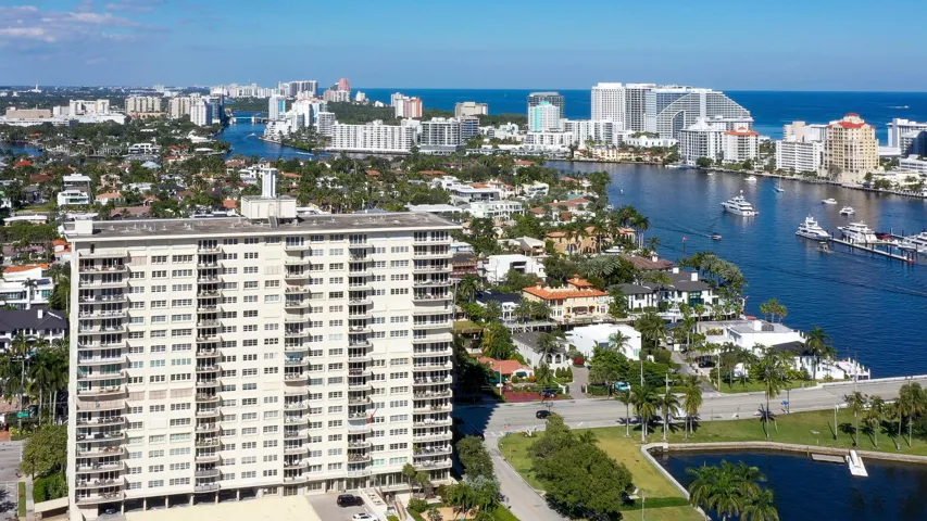 2500 E Las Olas Blvd Apt 403-print-003-0