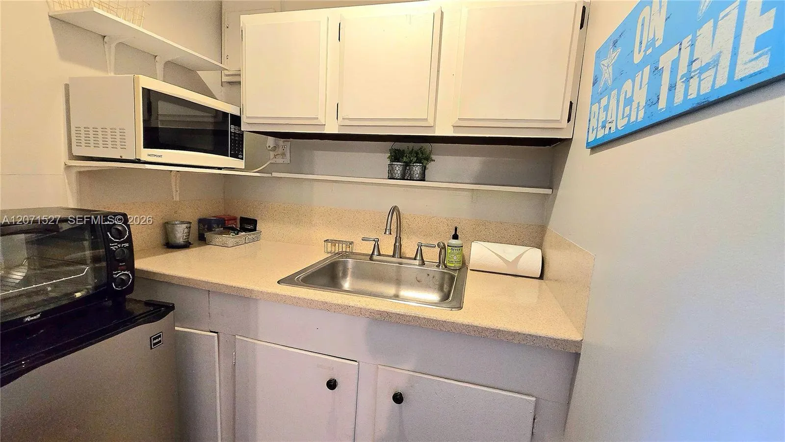 kitchenette
