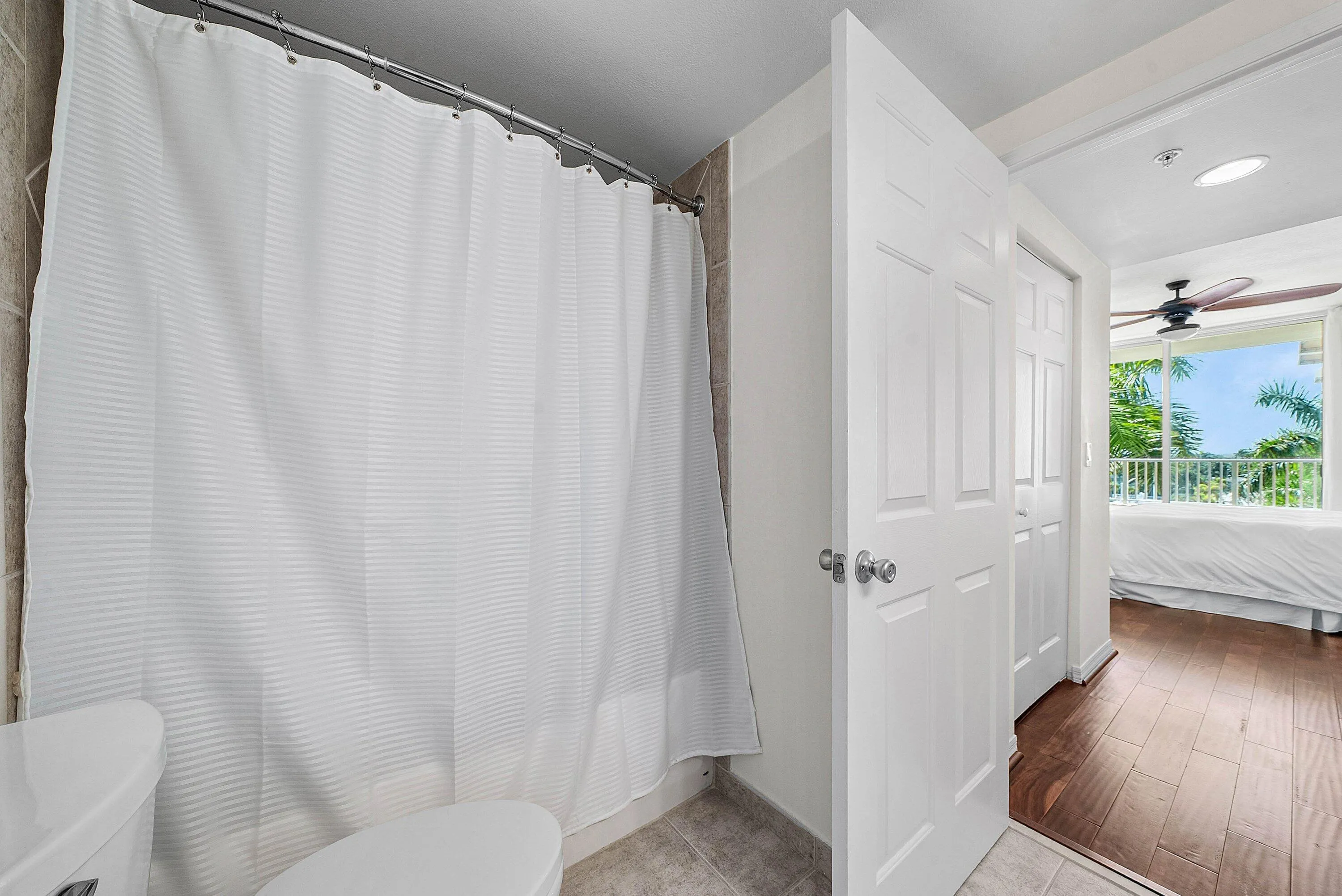 North En-suite Bathroom