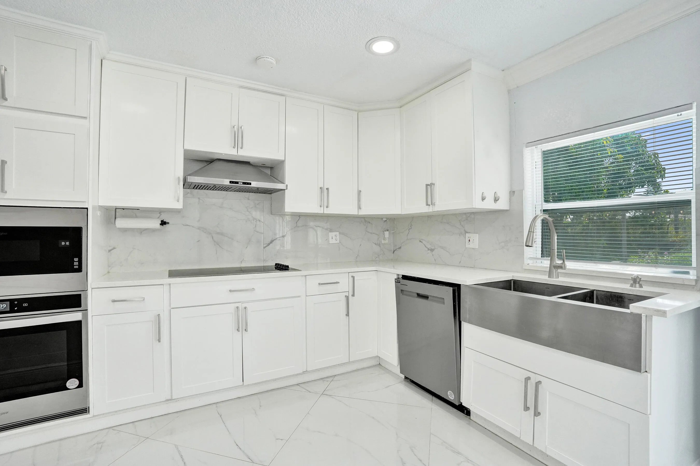 04 Kitchen 2