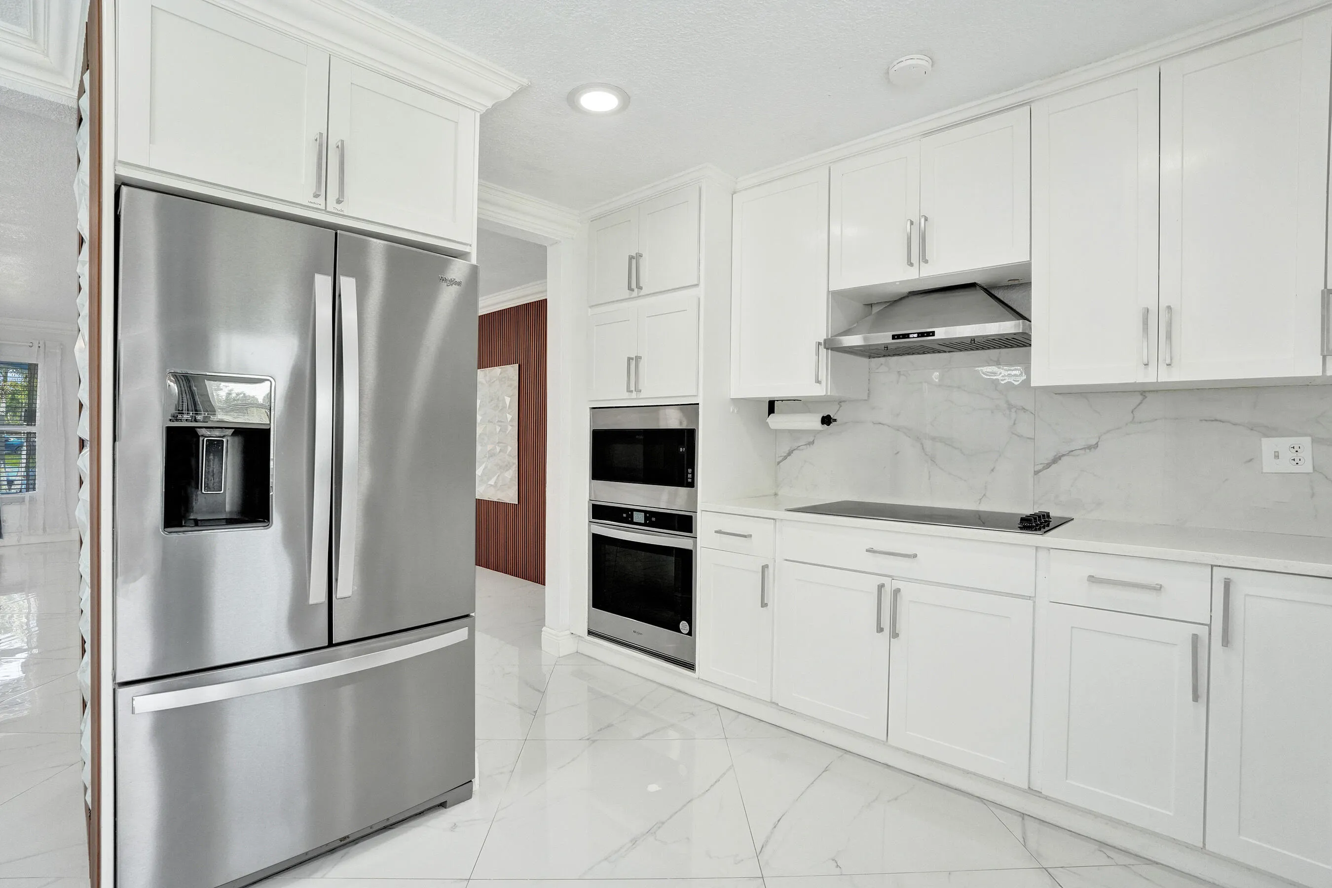 04 Kitchen 3