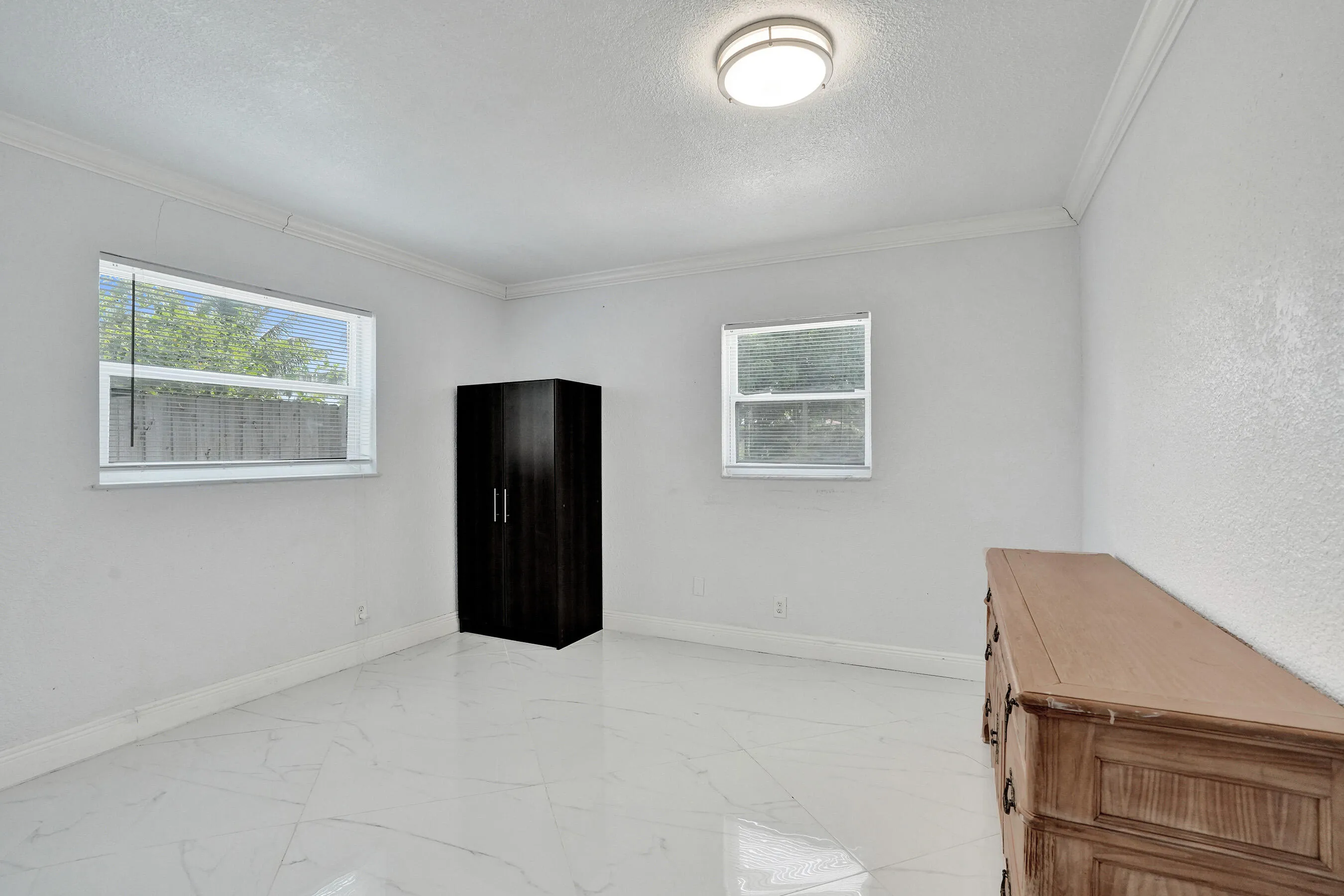 06 2nd Bedroom 1