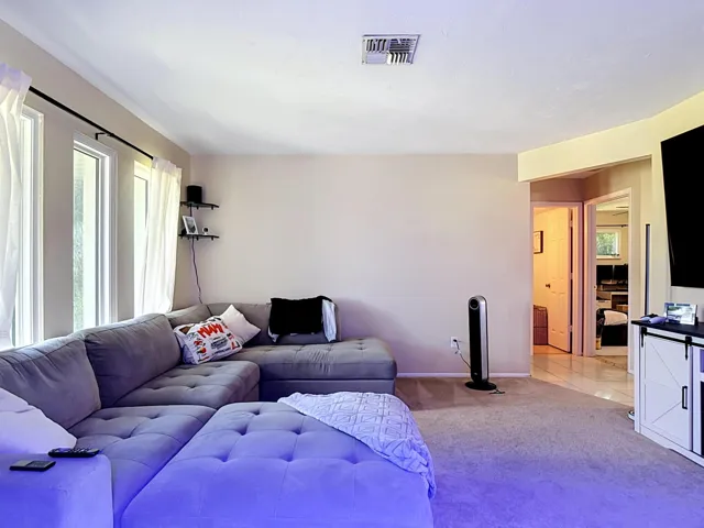 1832 SE Van Loon Terrace-21