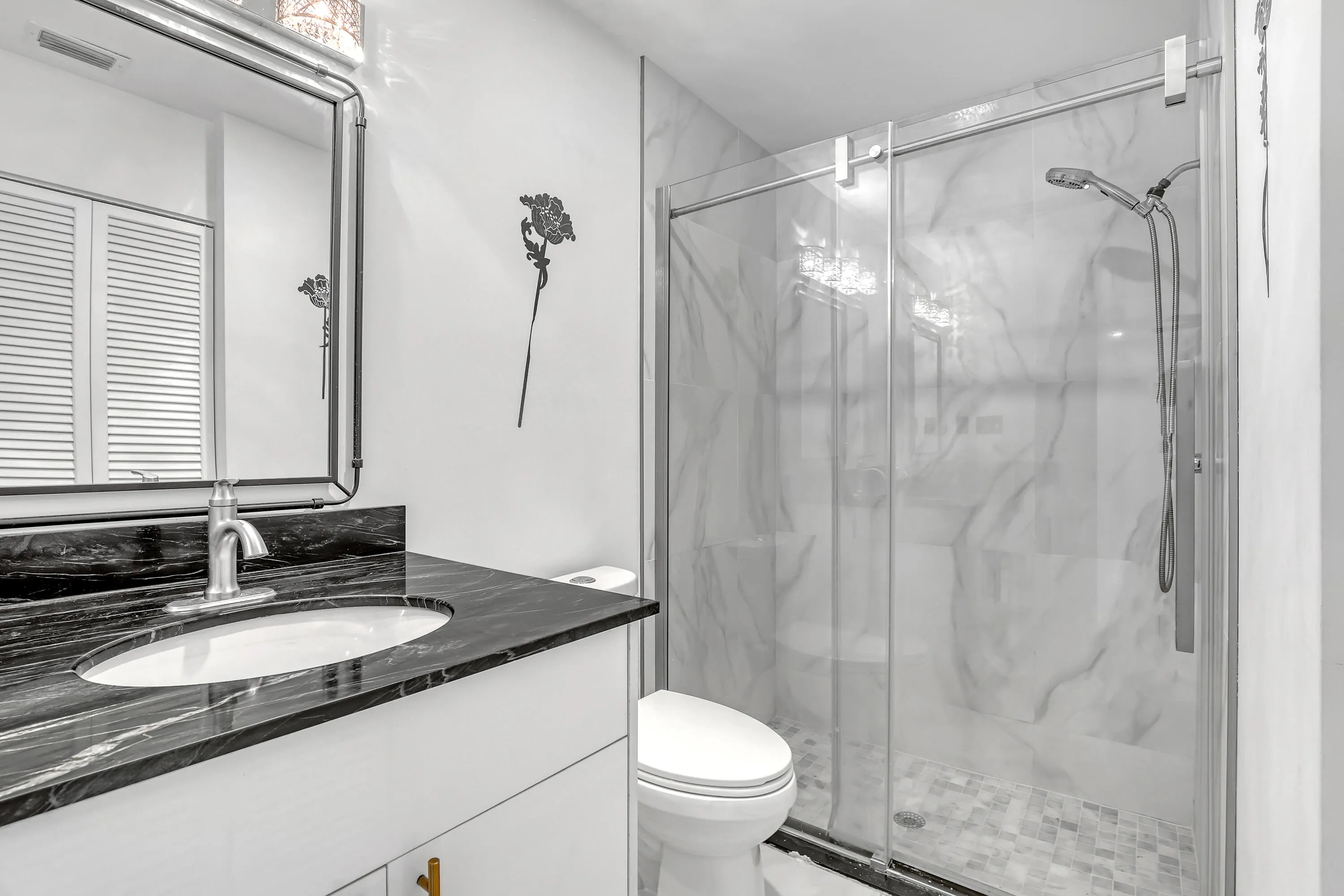 En-suite Primary Bath
