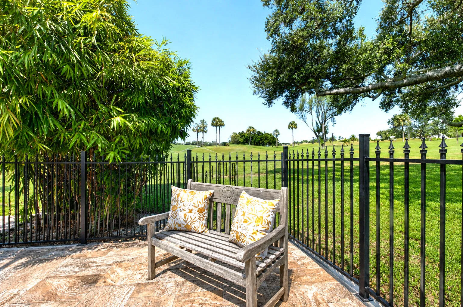 Golf course has been newly renovated. Fenced rear.
