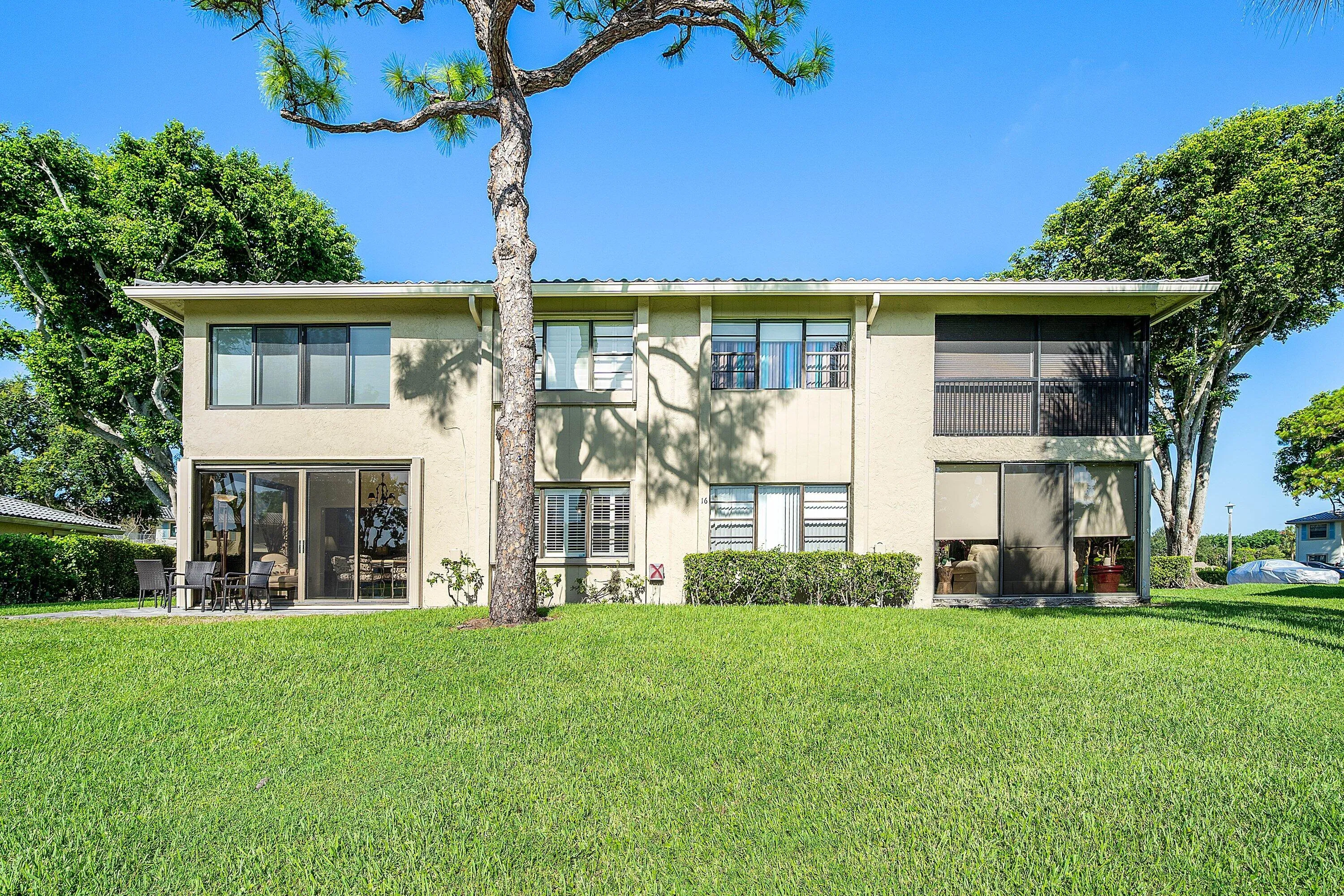 037-16WestgateLane-BoyntonBeach-FL-33436