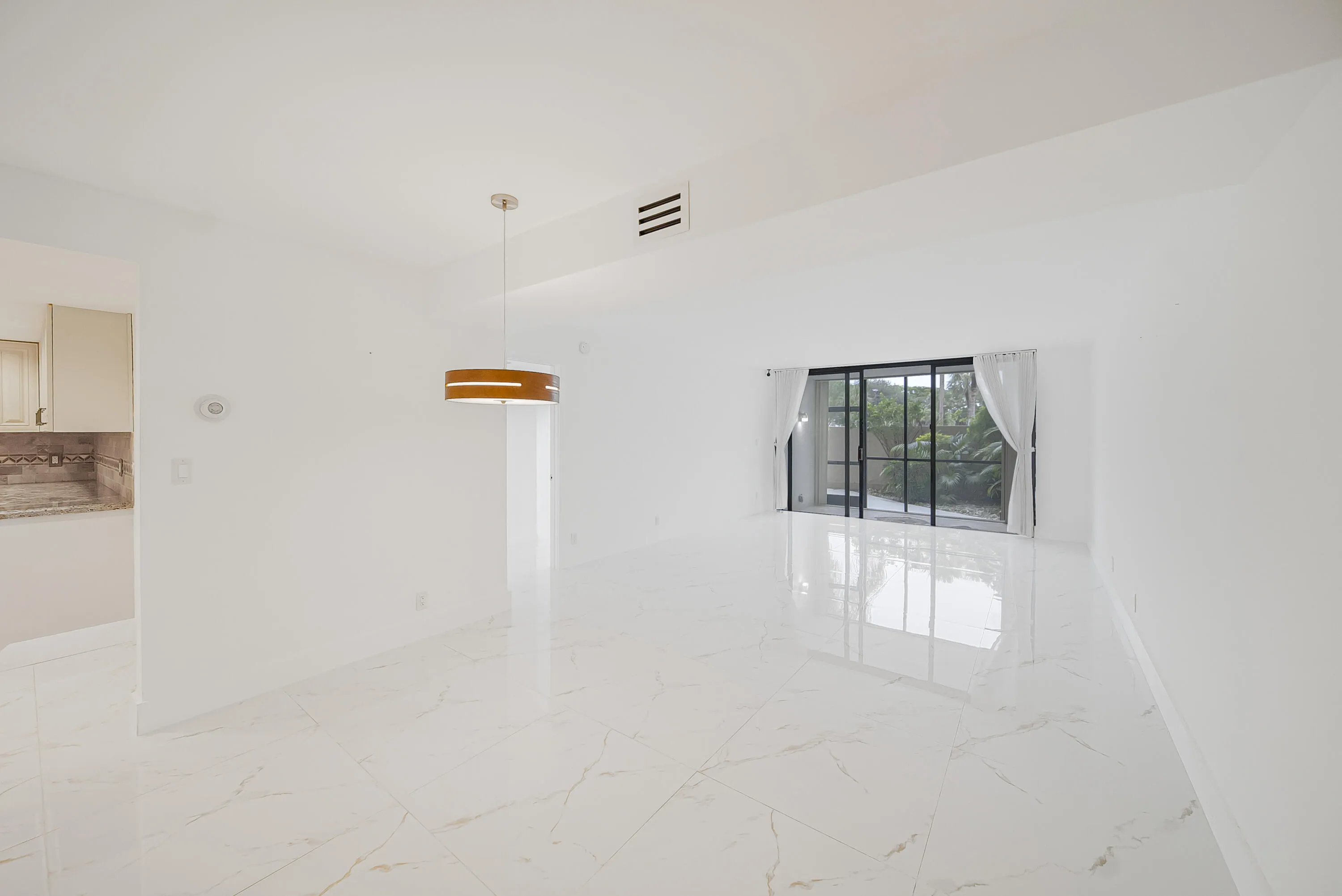 Dining/Living