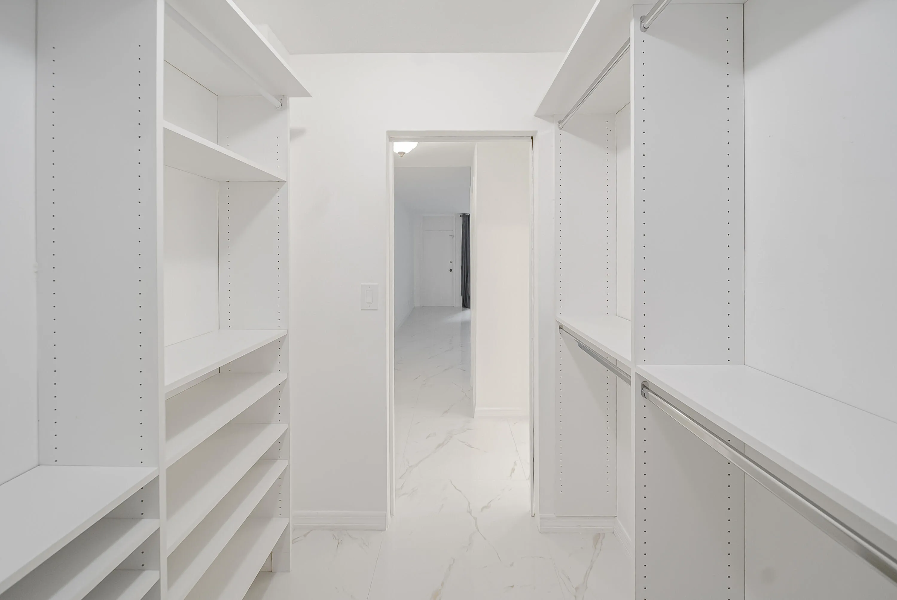 Master Walk In Closet