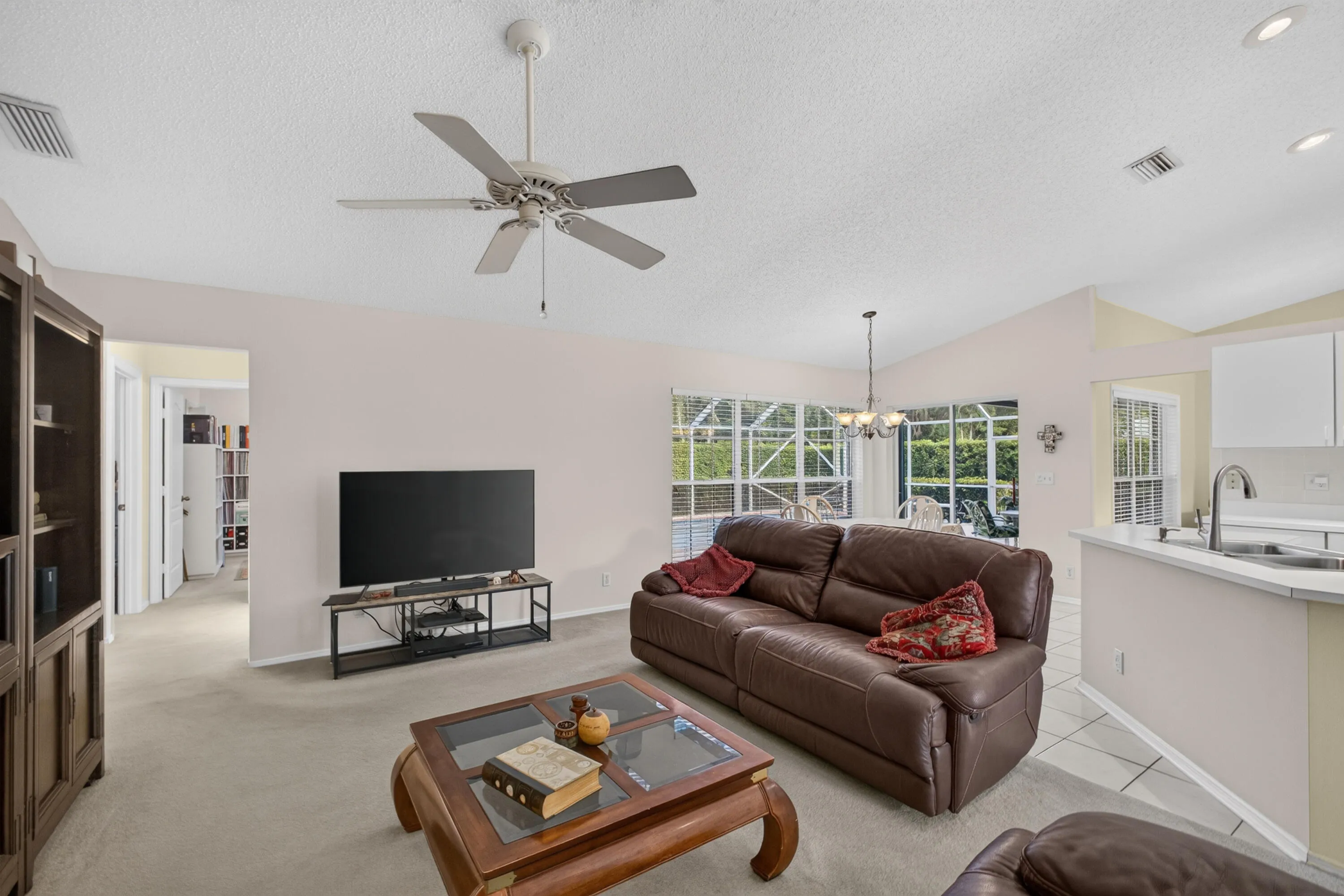 Family room.3