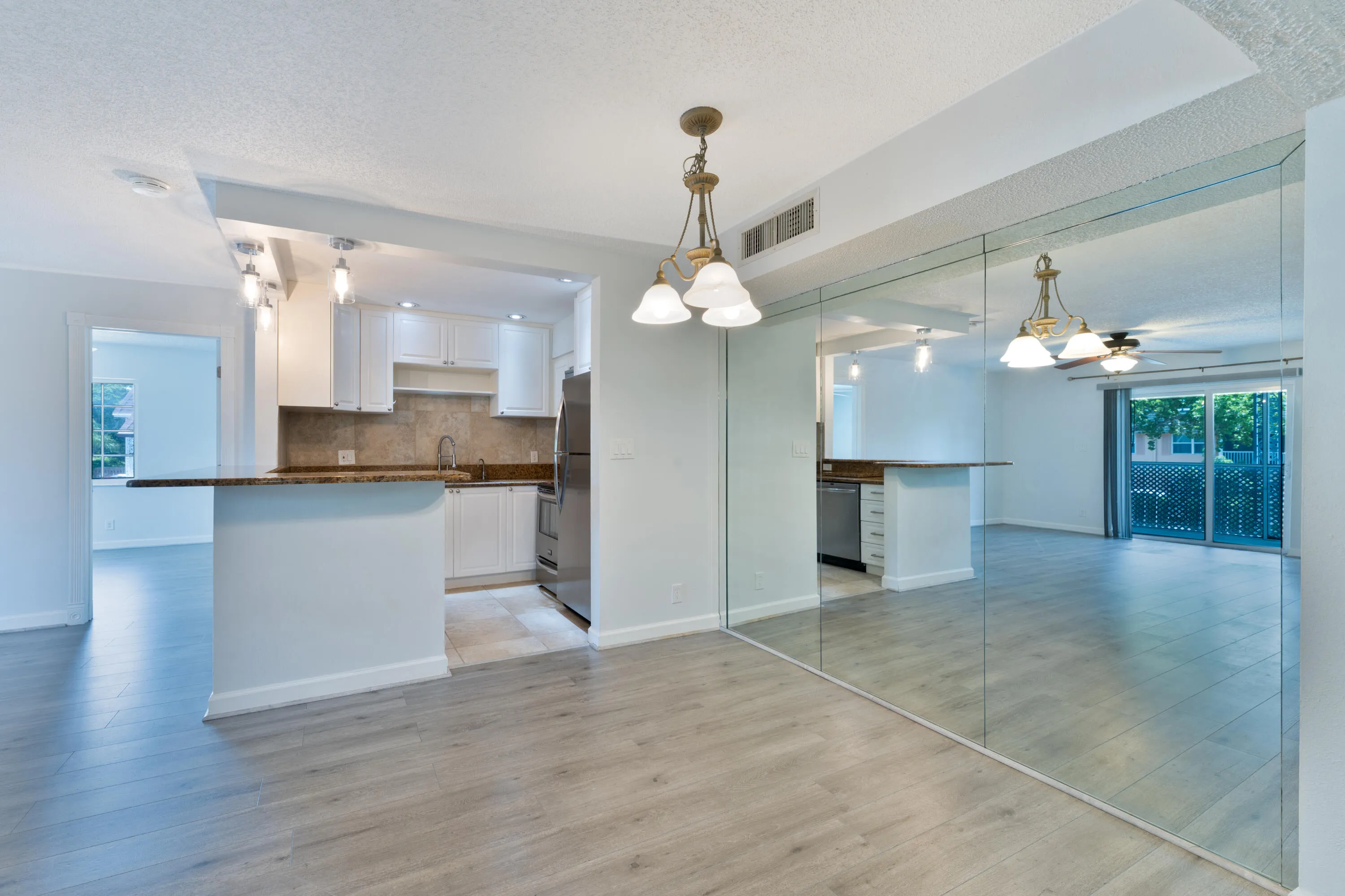 20260815 - 706 SE 2nd Ave 429 - HR-5