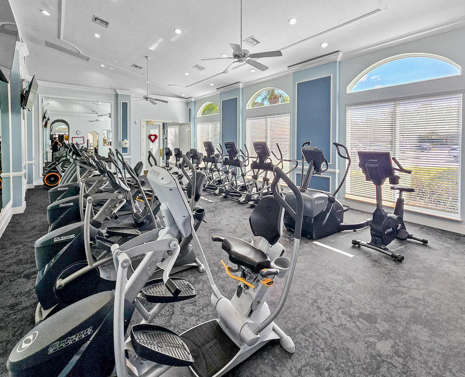 FITNESS CENTER